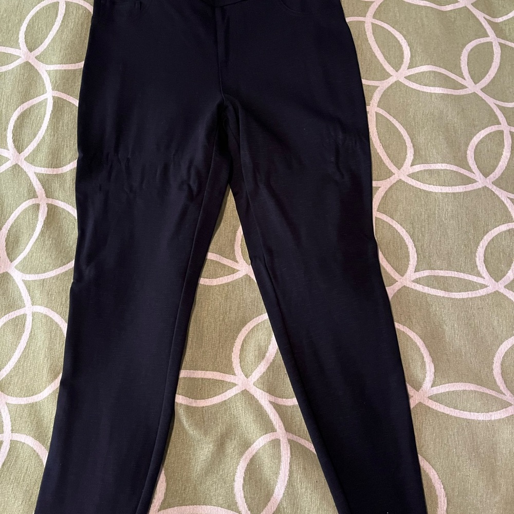 Matty M Women’s Black Pull On Pants Size L